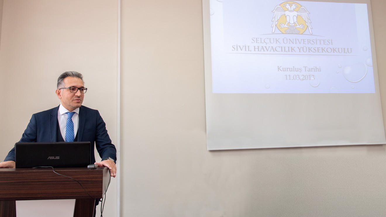 Selçuk Üniversitesi Sivil Havacılık Yüksekokulunda akademik kurul toplantısı gerçekleştirildi